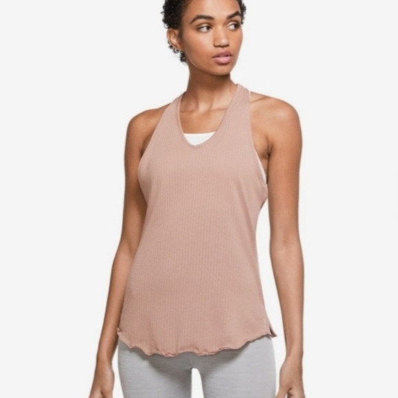 🆕 Nike Yoga Tank in Tan • Woman’s Size Small - Picture 1 of 9